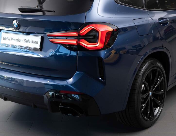 BMW X3 8