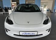 Tesla Model 3 2