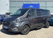Ford Tourneo Custom 1