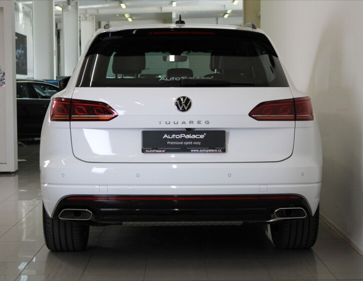 Volkswagen Touareg 4