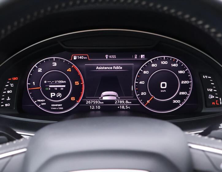 Audi Q7 22
