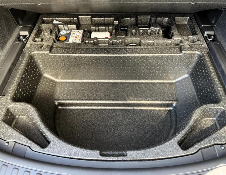 Land Rover Discovery Sport 7