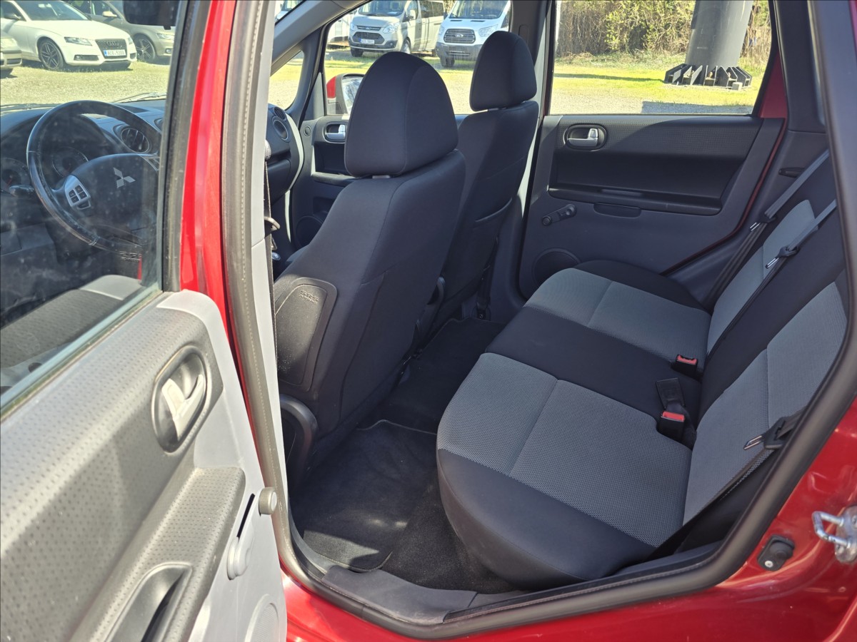 Mitsubishi Colt