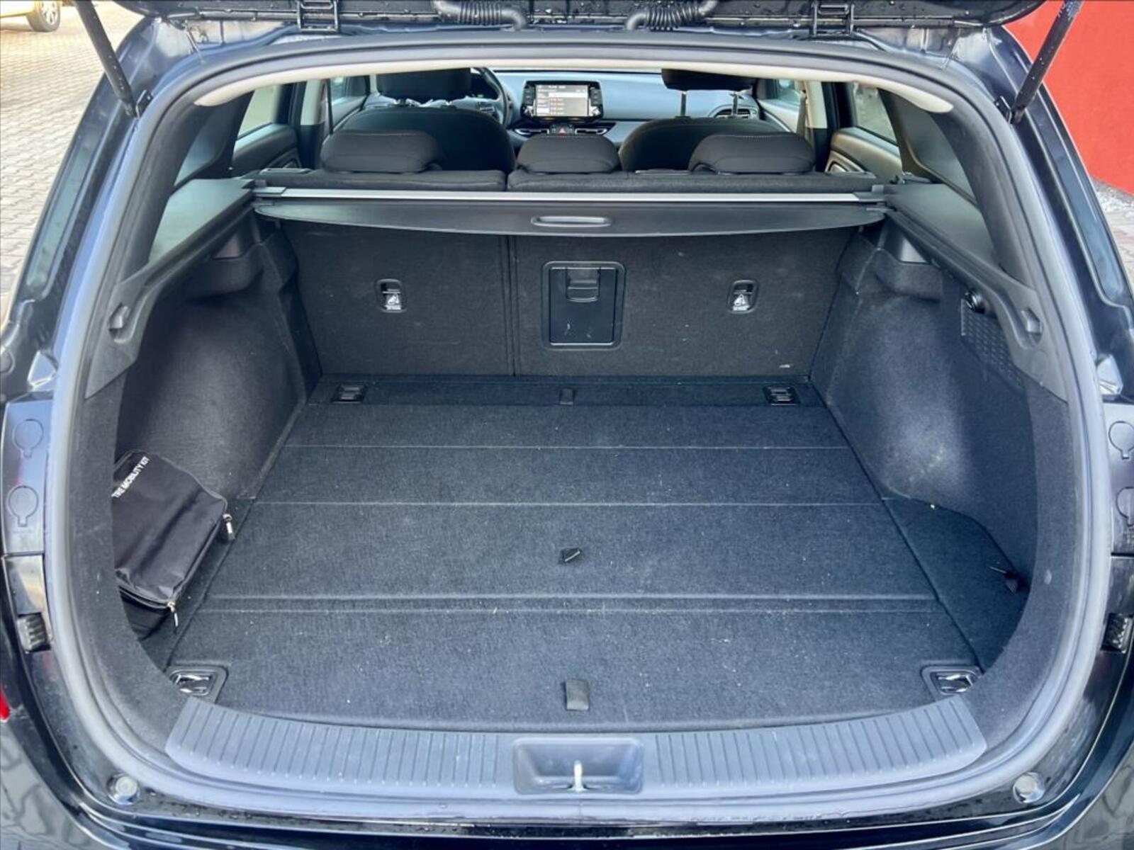 Hyundai i30 5