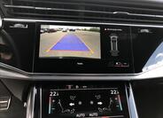 Audi SQ8 30