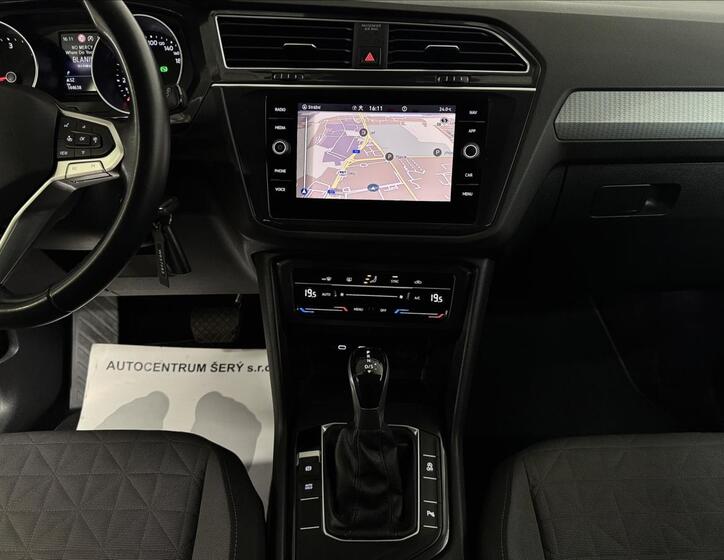 Volkswagen Tiguan 19