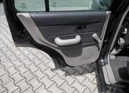 Land Rover Freelander 16