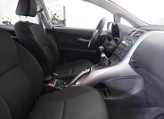 Toyota Auris 12