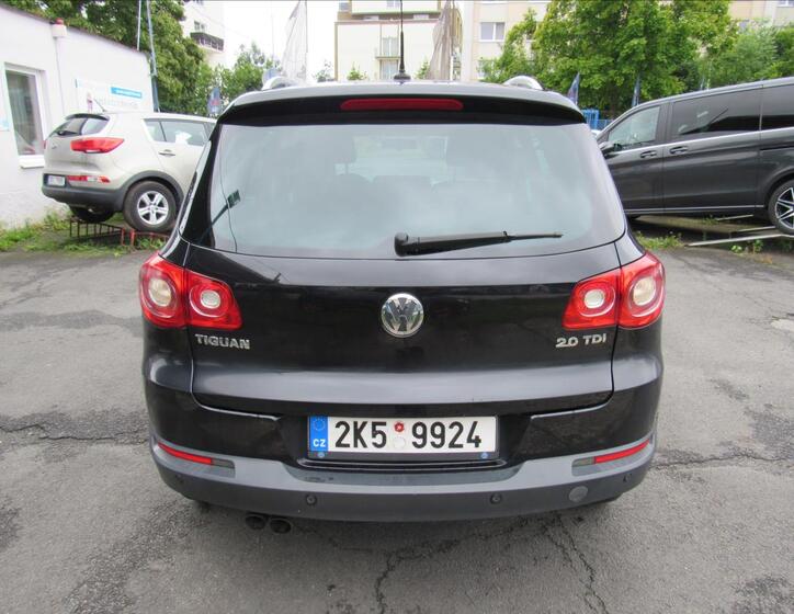Volkswagen Tiguan 5