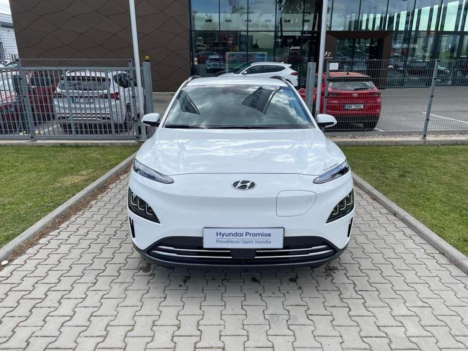 Hyundai Kona 2