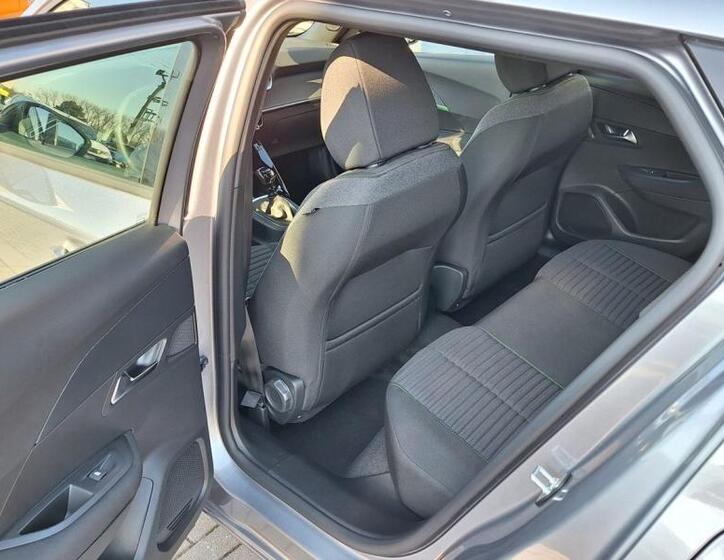 Peugeot 2008 10