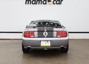 Ford Mustang 6