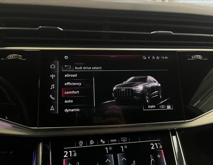 Audi Q8 7