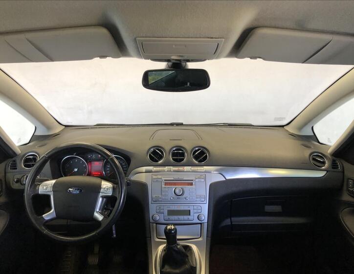Ford S-MAX 14