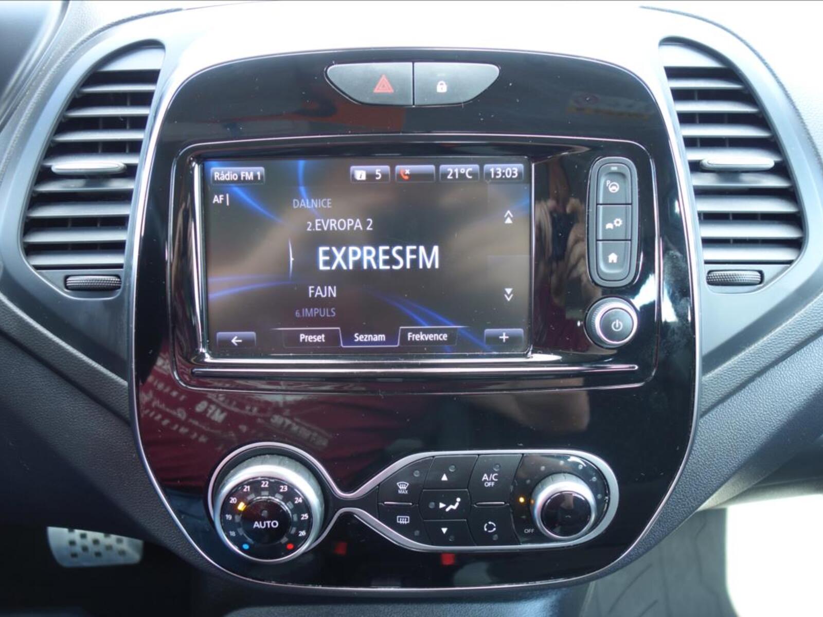 Renault Captur 23