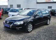 Volkswagen Passat 1