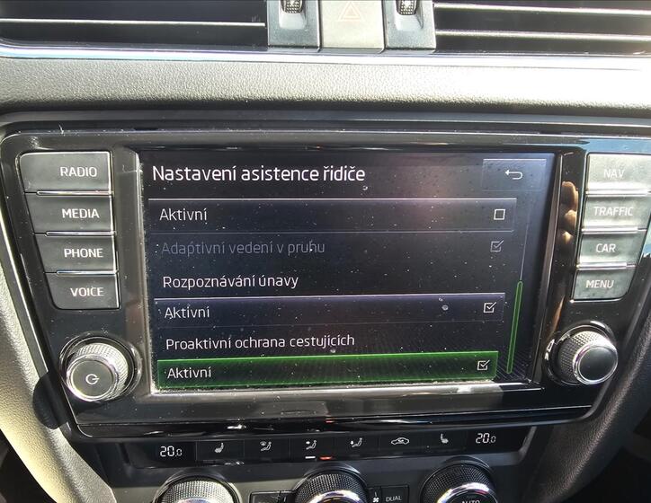 Škoda Octavia 23