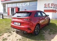 KIA Ceed 4