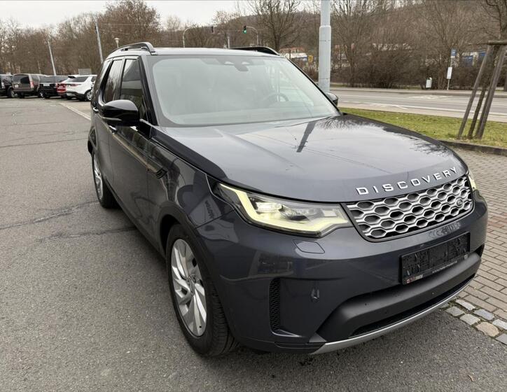 Land Rover Discovery 5