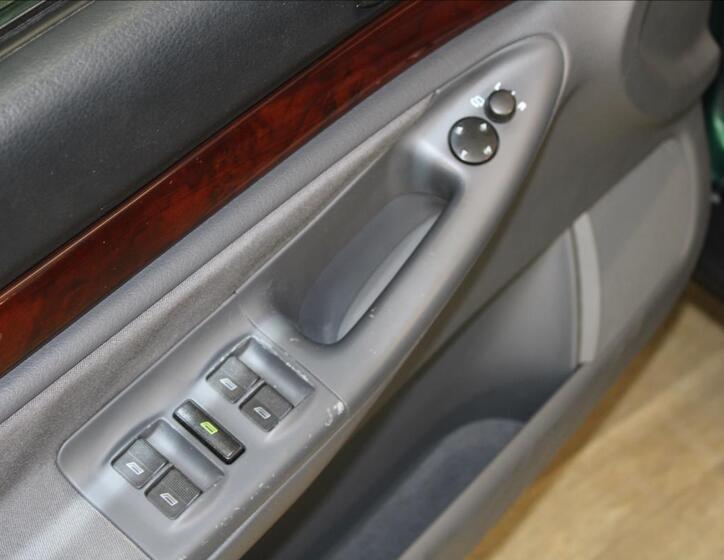 Audi A4 11