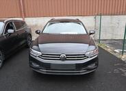 Volkswagen Passat 1