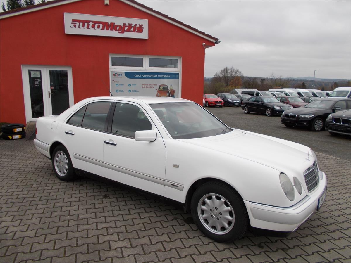 Mercedes-Benz Třídy E
