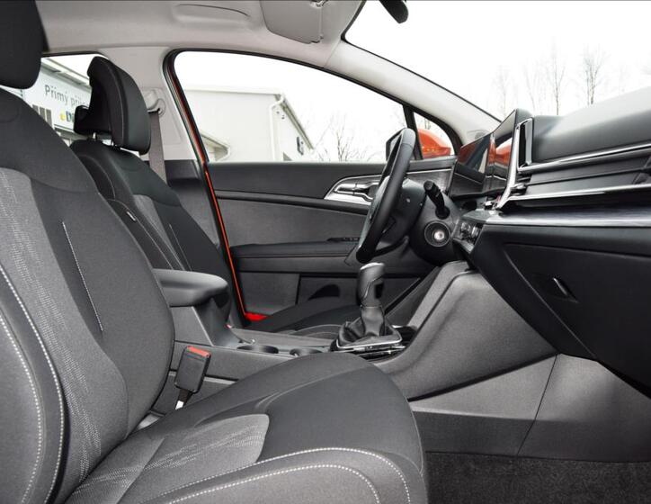 KIA Sportage 4