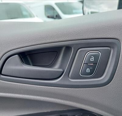 Ford Transit Connect 16