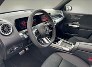 Mercedes-Benz GLB 9