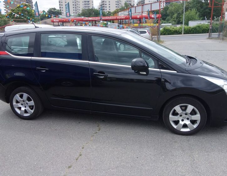 Peugeot 5008 5