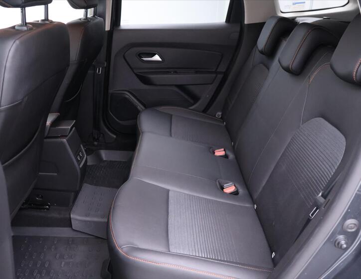 Dacia Duster 14