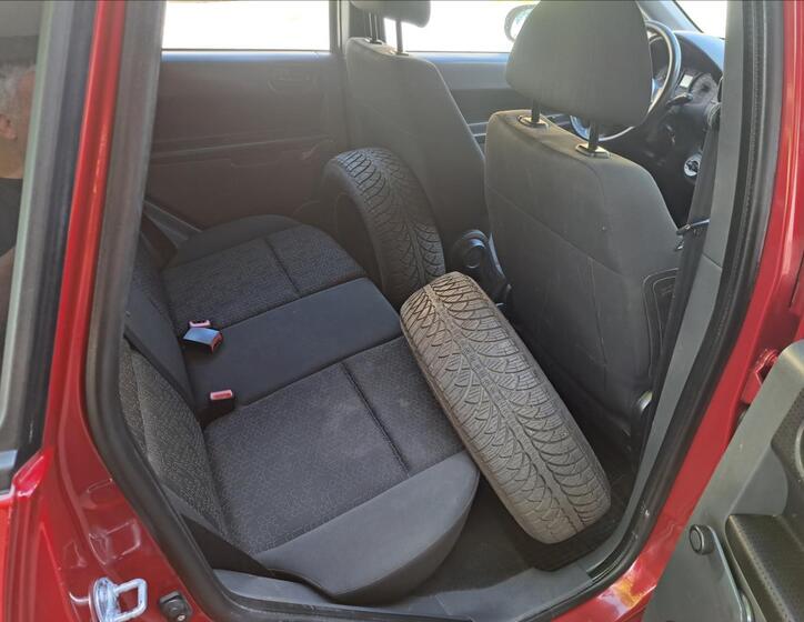 Mitsubishi Colt 33