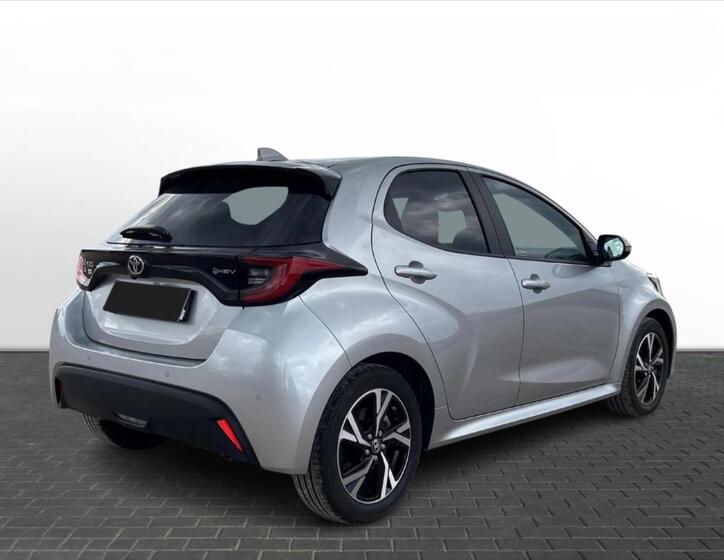 Toyota Yaris 7