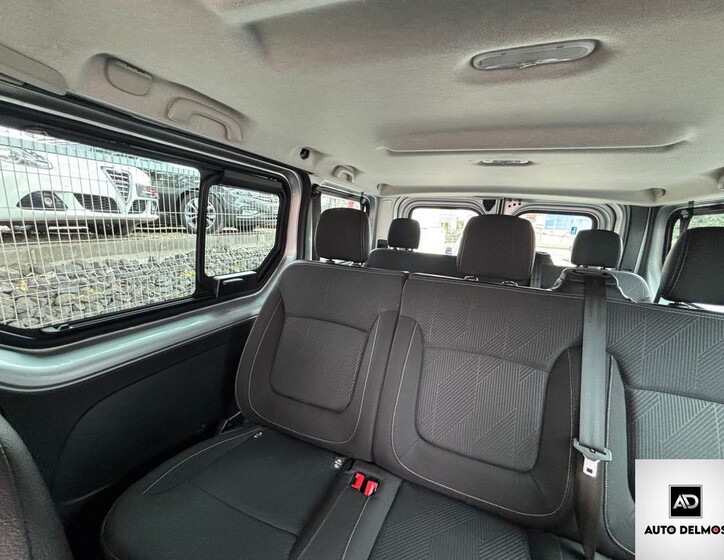 Renault Trafic 52