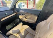 Volvo XC90 25