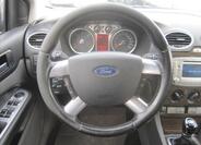 Ford Focus 8