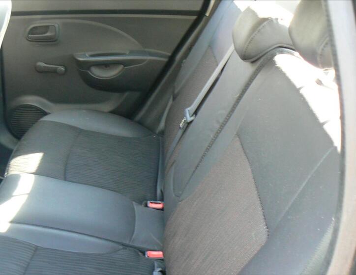KIA Picanto 13
