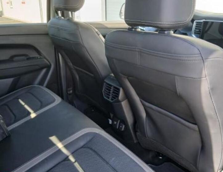 Volkswagen Amarok 13