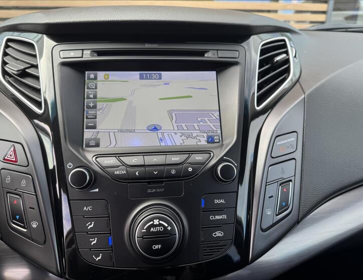 Hyundai i40 8