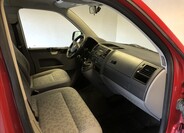 Volkswagen Caravelle 8