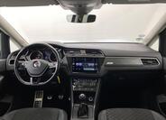 Volkswagen Touran 10