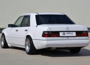 Mercedes-Benz 124 39