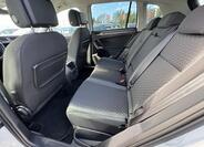Volkswagen Tiguan 7