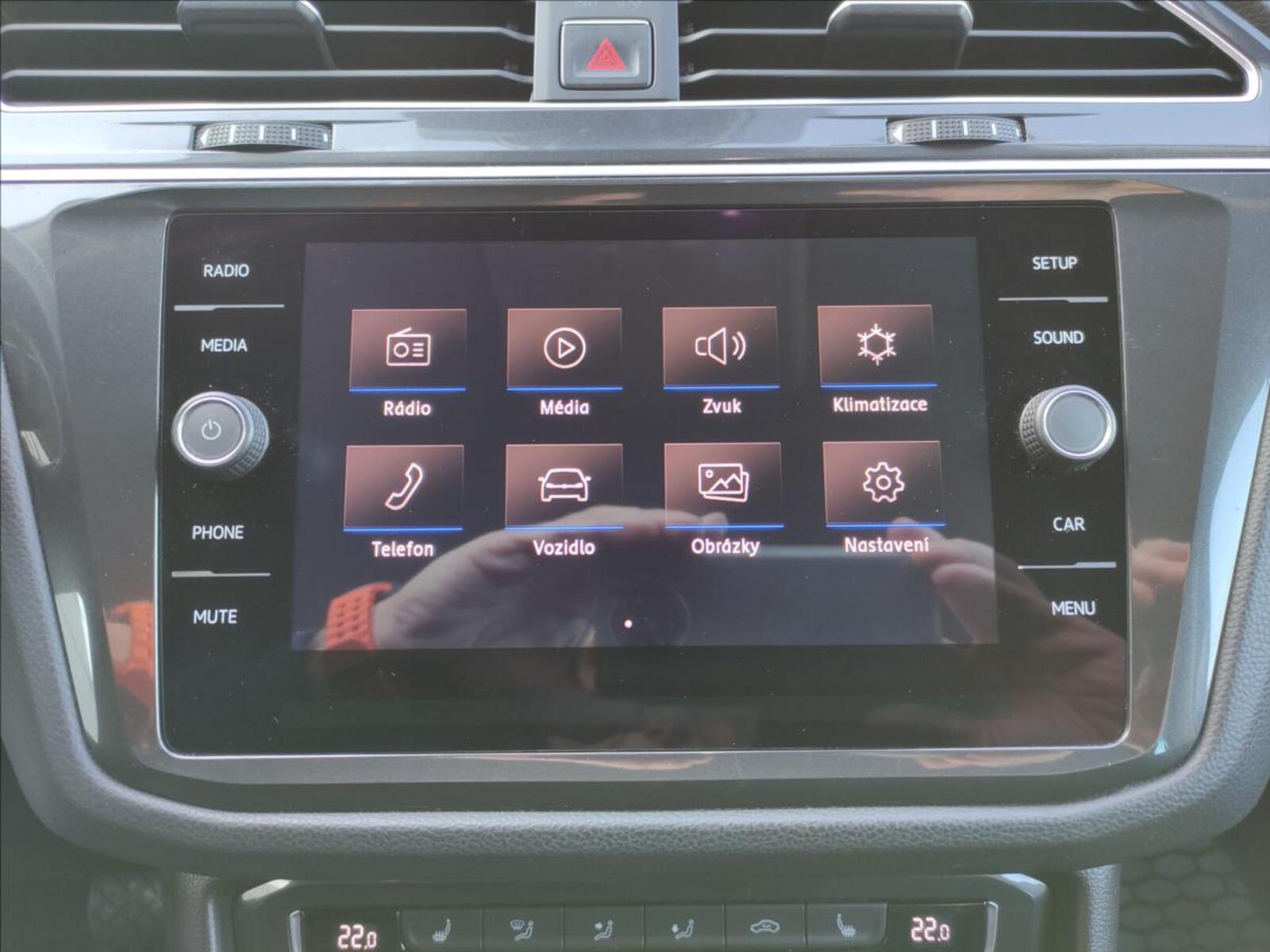 Volkswagen Tiguan 12