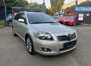 Toyota Avensis 2