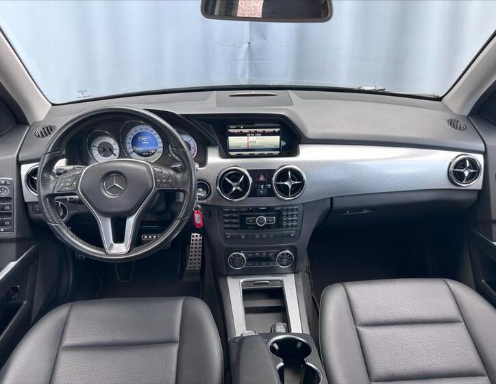 Mercedes-Benz GLK 18