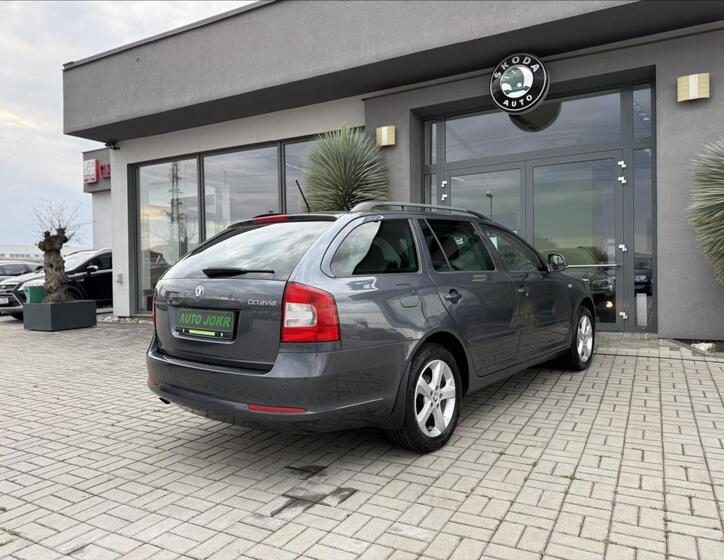 Škoda Octavia 8