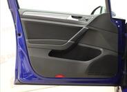 Volkswagen Golf 9