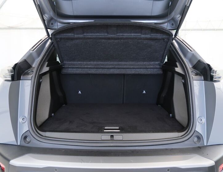 Peugeot 2008 11