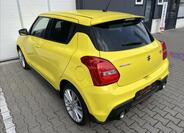 Suzuki Swift 9